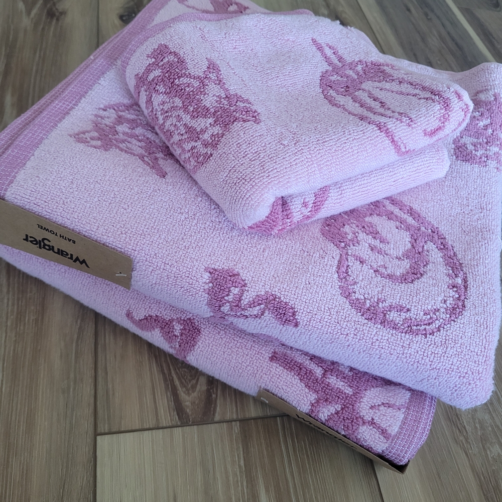 Wrangler Cowboy Like Me Pink 2 Bath Towels 1 Hand Towel